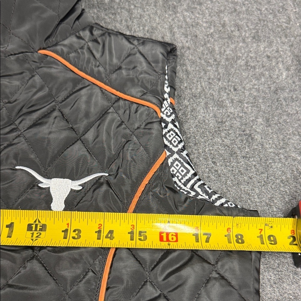 Game Day Black Quilted Vest with Orange Trim UT - Picture 7 of 7